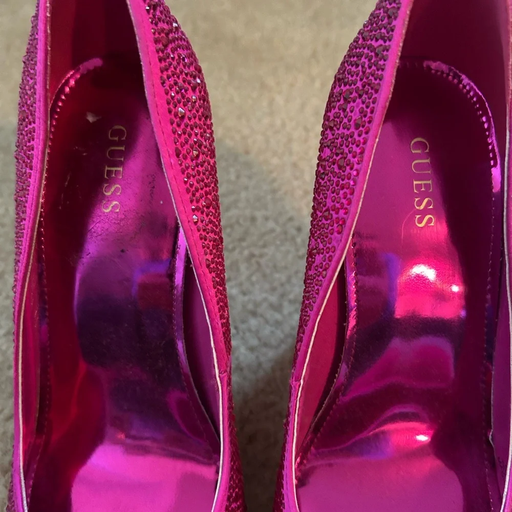 GUESS Fuchsia Pink Crystal-Embellished Pointed Toe Heels - Picture 3 of 6